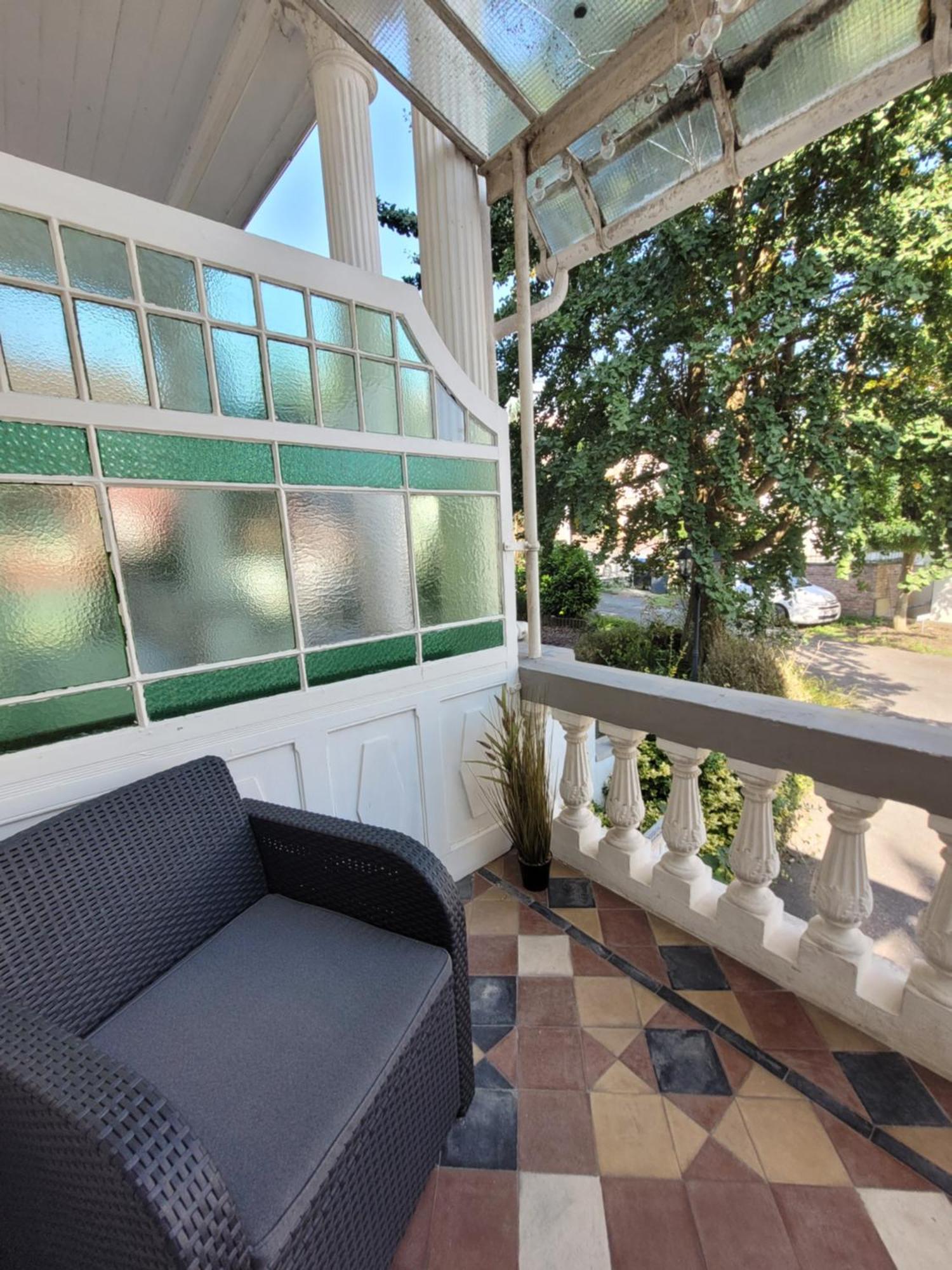 Stay Studio 1 Zentral Balkon Parkplatz Bad Pyrmont Exterior foto